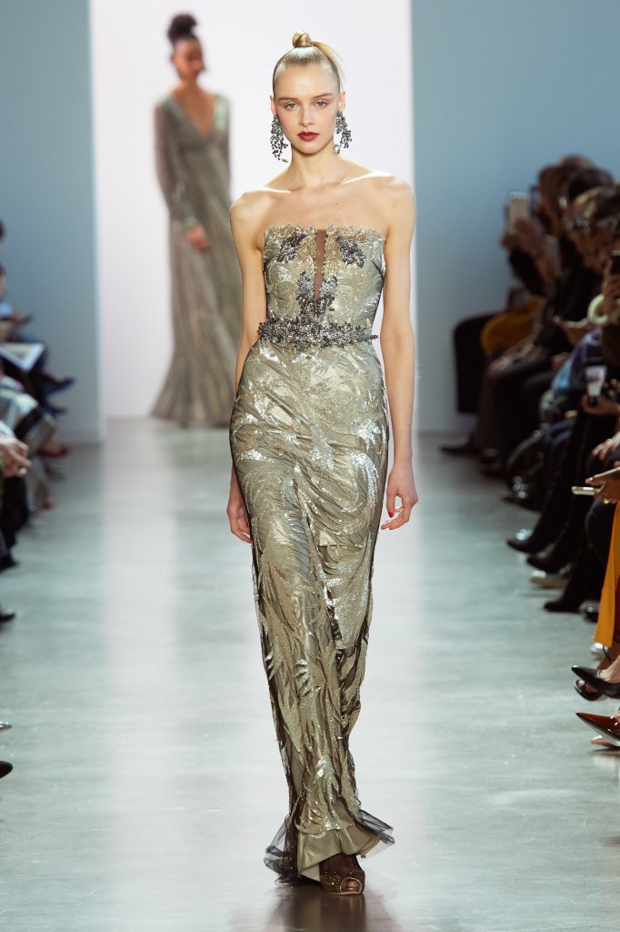 巴吉利·米诗卡 Badgley Mischka 2020/21秋冬高级成衣秀 - New York Fall 2020