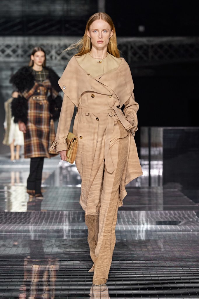 巴宝莉 Burberry 2020/21秋冬高级成衣秀 - London Fall 2020