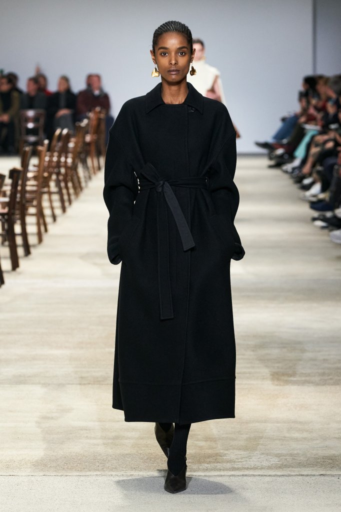 吉尔·桑德 Jil Sander 2020/21秋冬高级成衣秀 - Milan Fall 2020