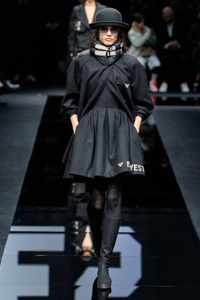 安普里奥·阿玛尼 Emporio Armani 2020/21秋冬高级成衣秀 - Milan Fall 2020