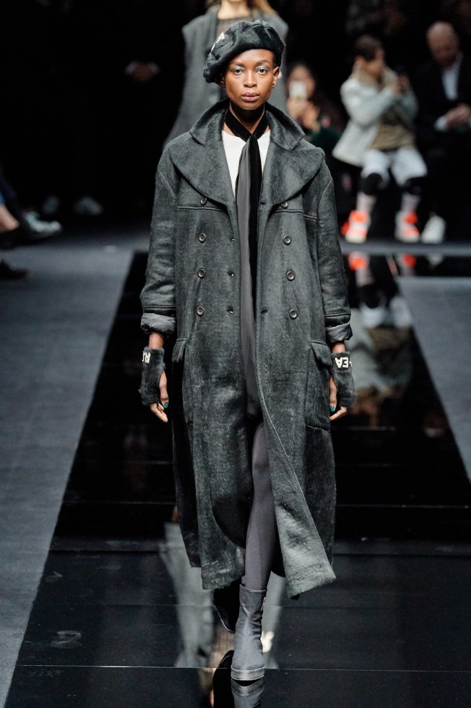 安普里奥·阿玛尼 Emporio Armani 2020/21秋冬高级成衣秀 - Milan Fall 2020