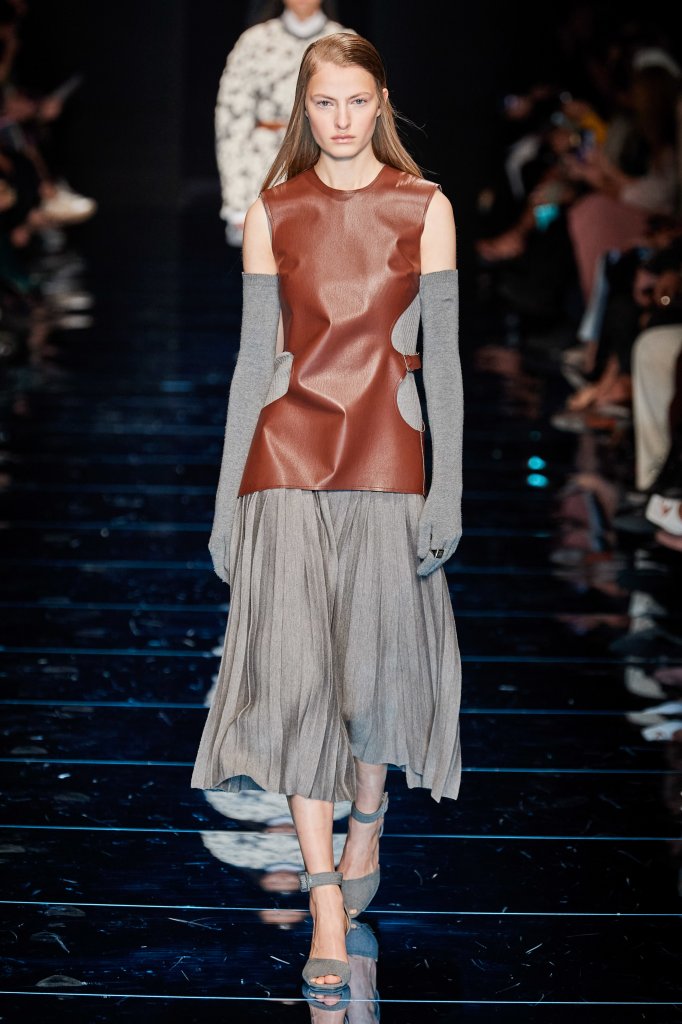 斯宝麦斯 Sportmax 2020/21秋冬高级成衣秀 - Milan Fall 2020