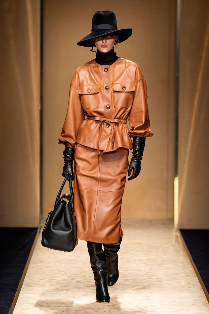 Luisa Spagnoli 2020/21秋冬高级成衣秀 - Milan Fall 2020