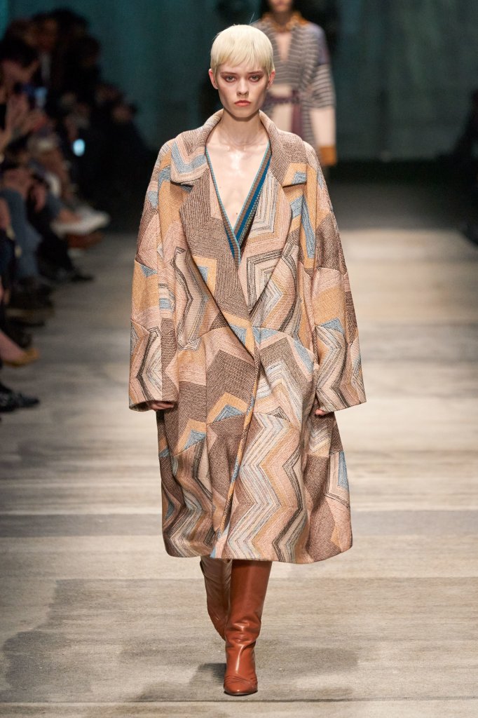 缭乱几何杂烩 - 几何geometric - 天天时装-口袋里的时尚指南