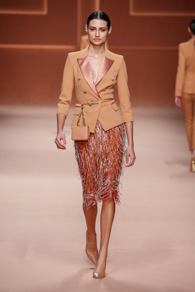 Elisabetta Franchi 2020/21秋冬高级成衣秀 - Milan Fall 2020