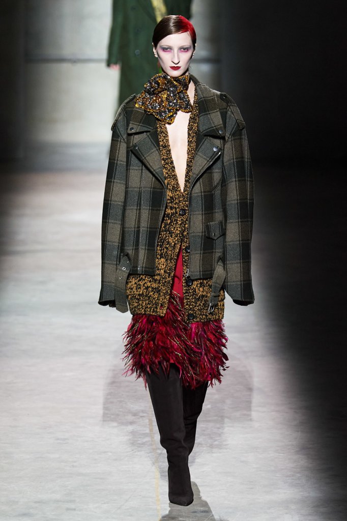 德赖斯·范诺顿 Dries Van Noten 2020/21秋冬高级成衣秀 - Paris Fall 2020