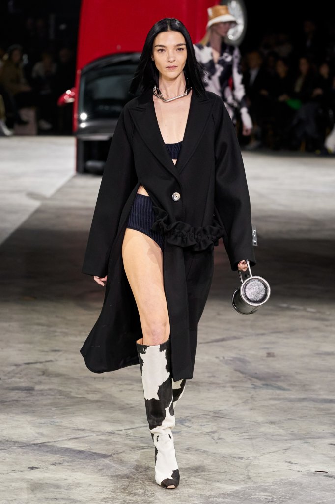 Off-White 2020/21秋冬高级成衣秀 - Paris Fall 2020