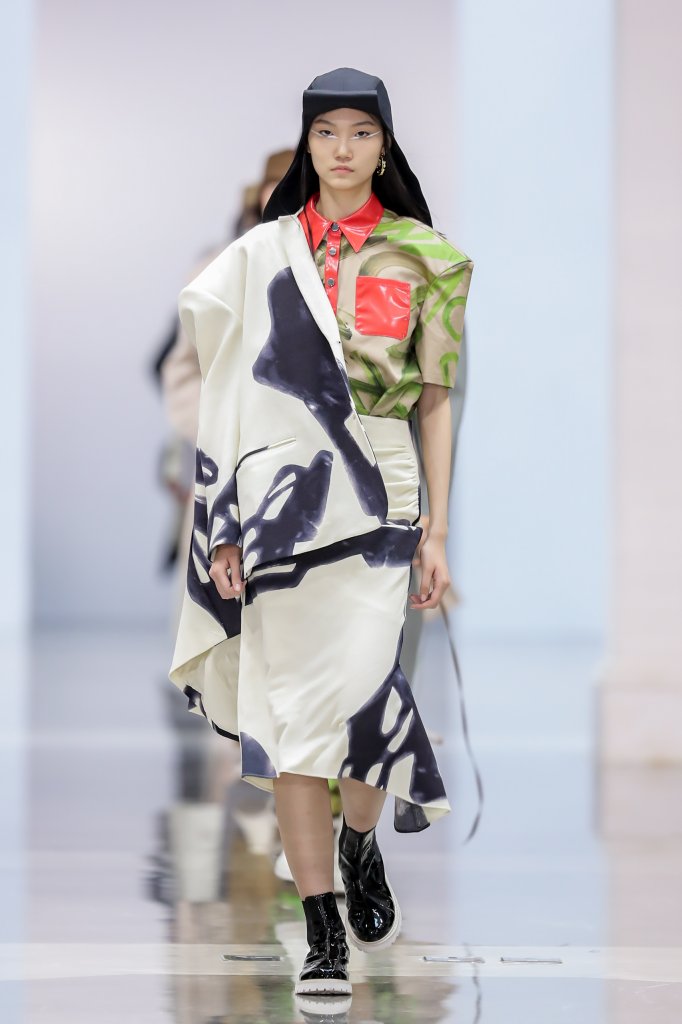 DAMOWANG · 韩磊丨fashionllaabb 2020/21秋冬高级成衣秀 - Beijing Fall 2020