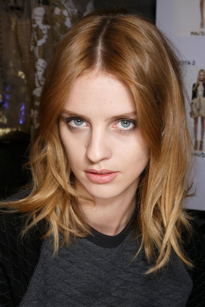蓝色情人 Blumarine 2014春夏高级成衣秀(后台妆容) - Milan Spring 2014