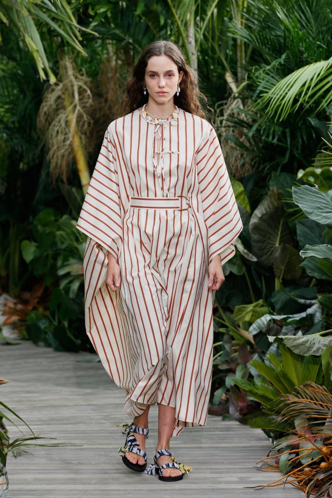 吴季刚 Jason Wu 2021春夏高级成衣秀 - New York Spring 2021