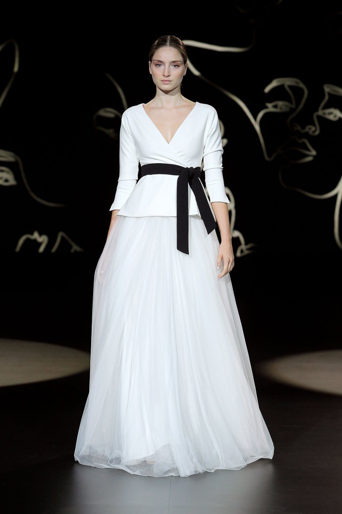 Sophie et Voilā 2020/21秋冬婚纱礼服秀 - Barcelona Bridal Week