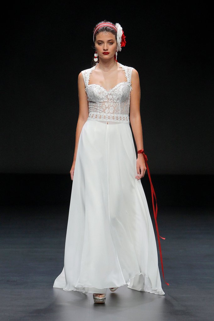 Cymbeline 2020/21秋冬婚纱礼服秀 - Barcelona Bridal Week