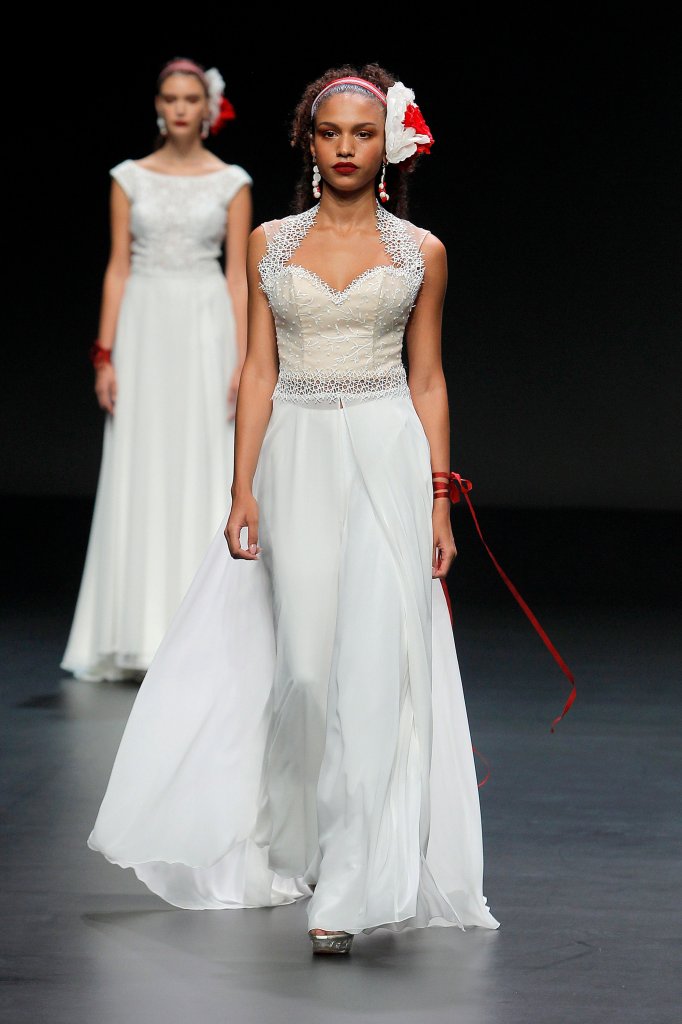 Cymbeline 2020/21秋冬婚纱礼服秀 - Barcelona Bridal Week