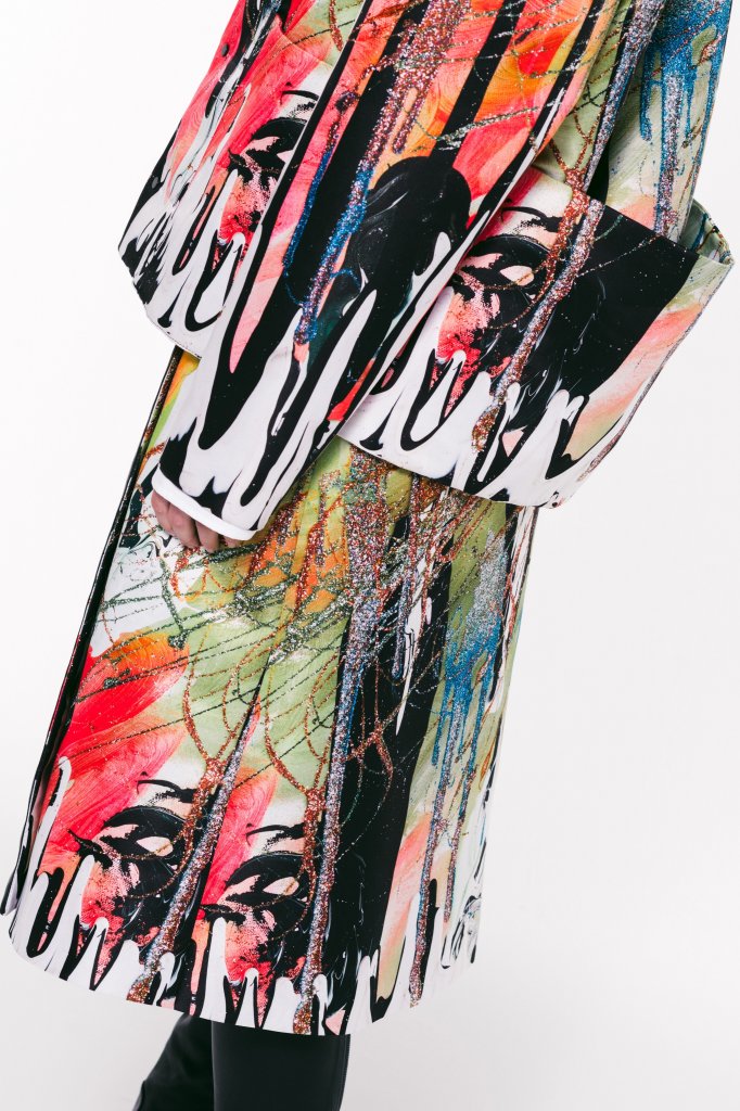 克里斯托弗·凯恩 Christopher Kane 2021春夏高级成衣发布