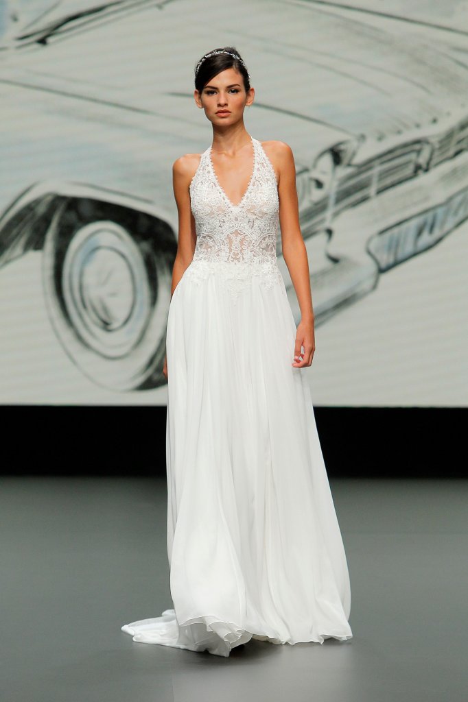 House of St Patrick 2020/21秋冬婚纱礼服秀 - Barcelona Bridal Week