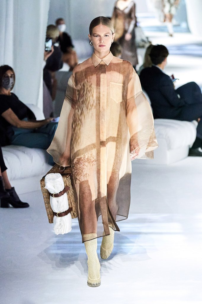 芬迪 Fendi 2021春夏高级成衣秀 - Milan Spring 2021