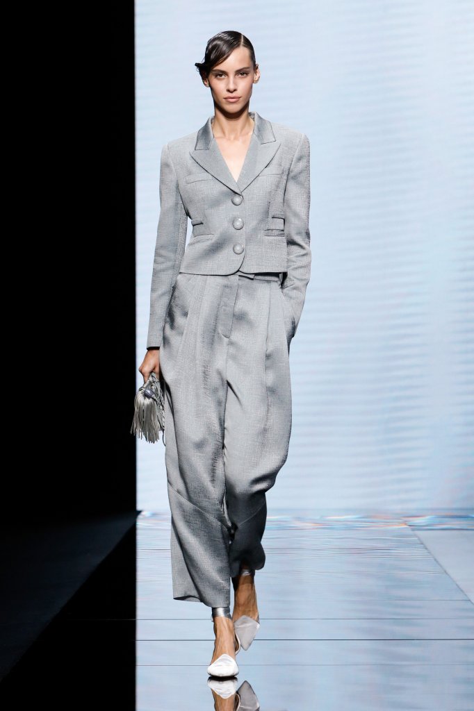 乔治·阿玛尼 Giorgio Armani 2021春夏高级成衣秀 - Milan Spring 2021