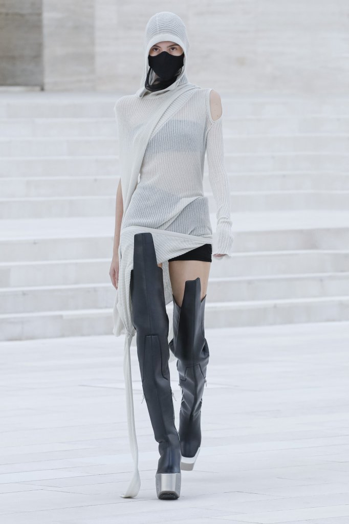 瑞克·欧文斯 Rick Owens 2021春夏高级成衣秀 - Paris Spring 2021