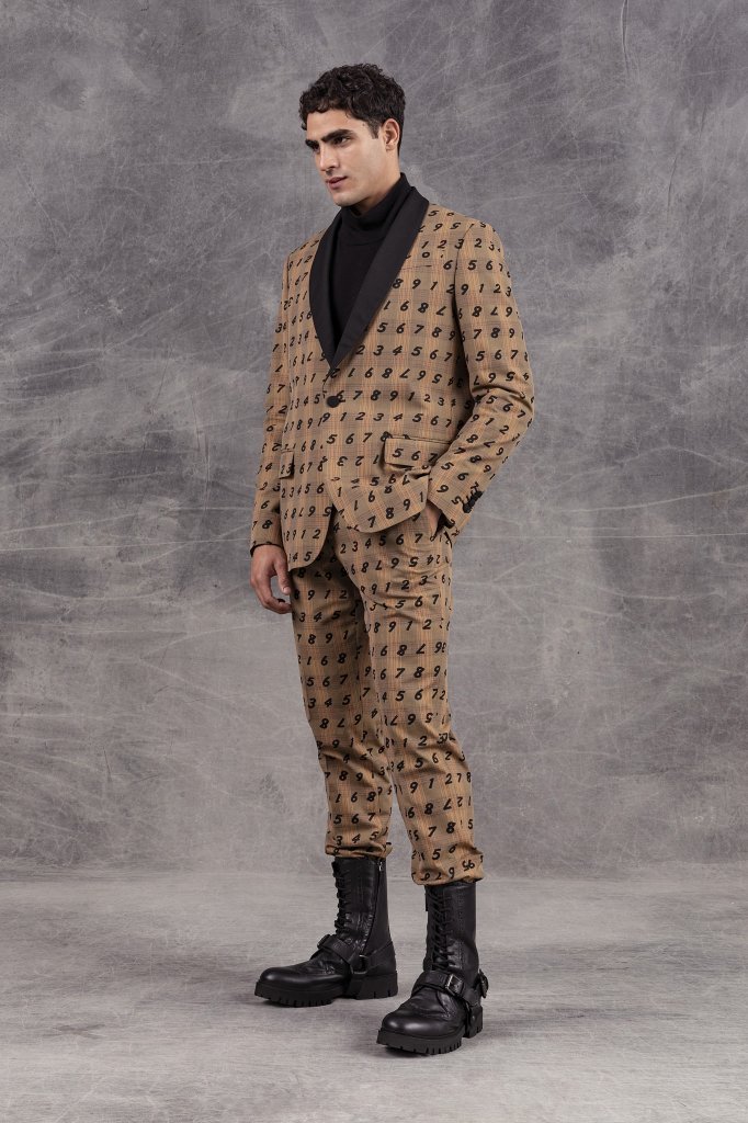 莫斯奇诺 Moschino 2021早秋男装Lookbook(Pre-Fall 2021) 