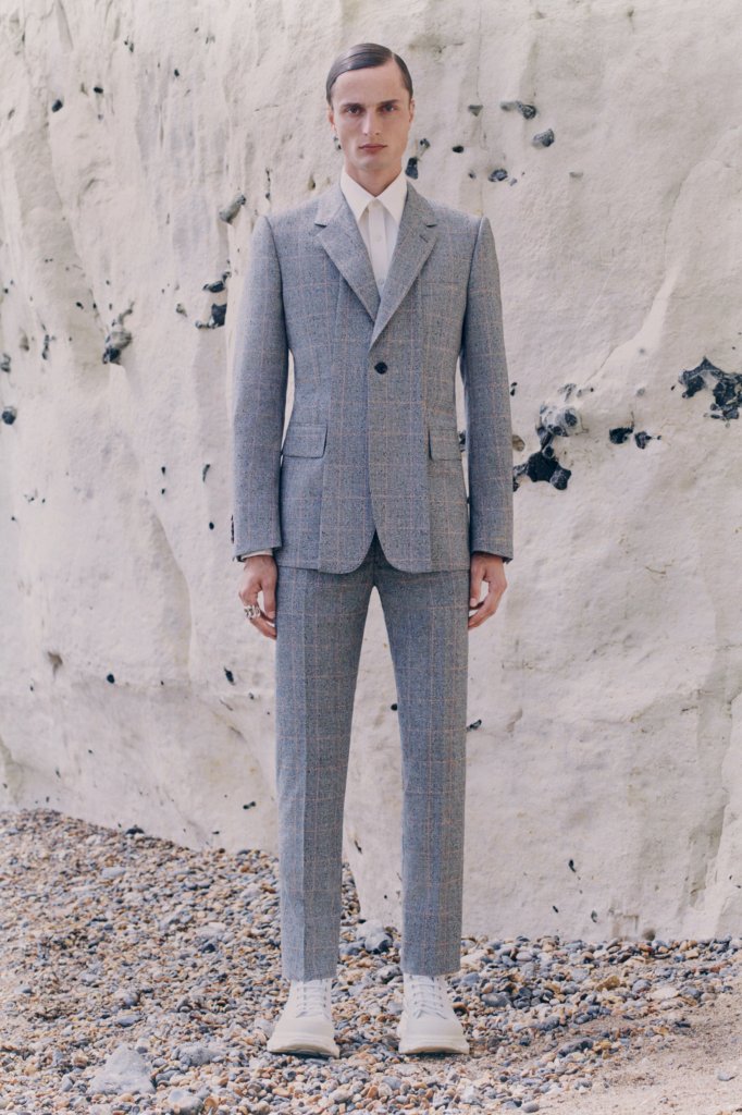 亚历山大·麦昆 Alexander McQueen 2021春夏男装Lookbook