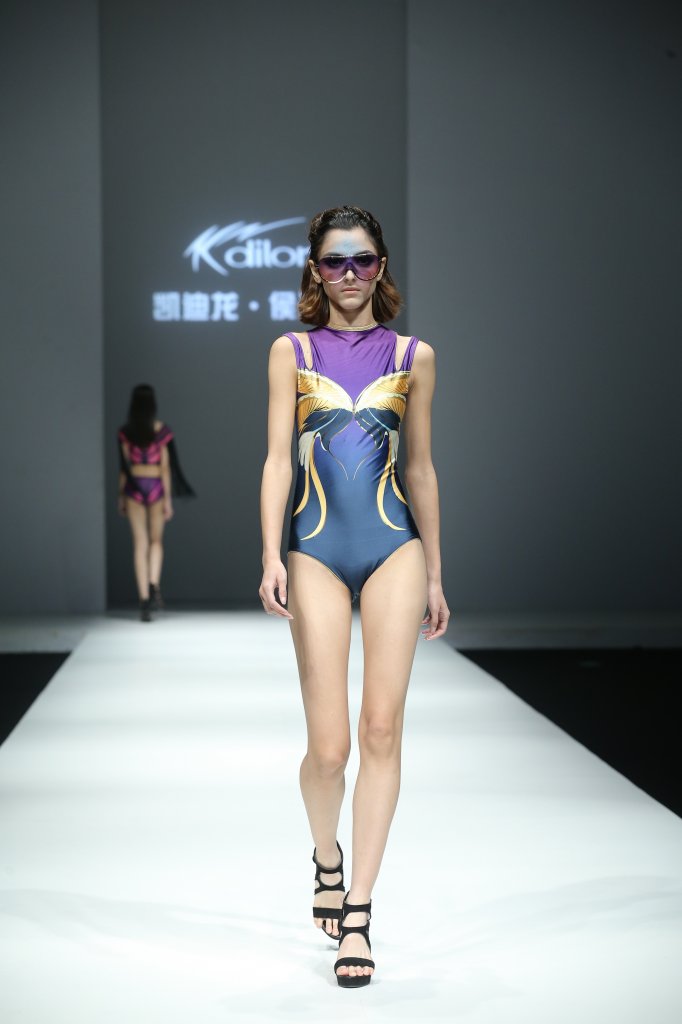 凯迪龙·侯玲玲 2021春夏泳装秀 - Beijing Spring 2021