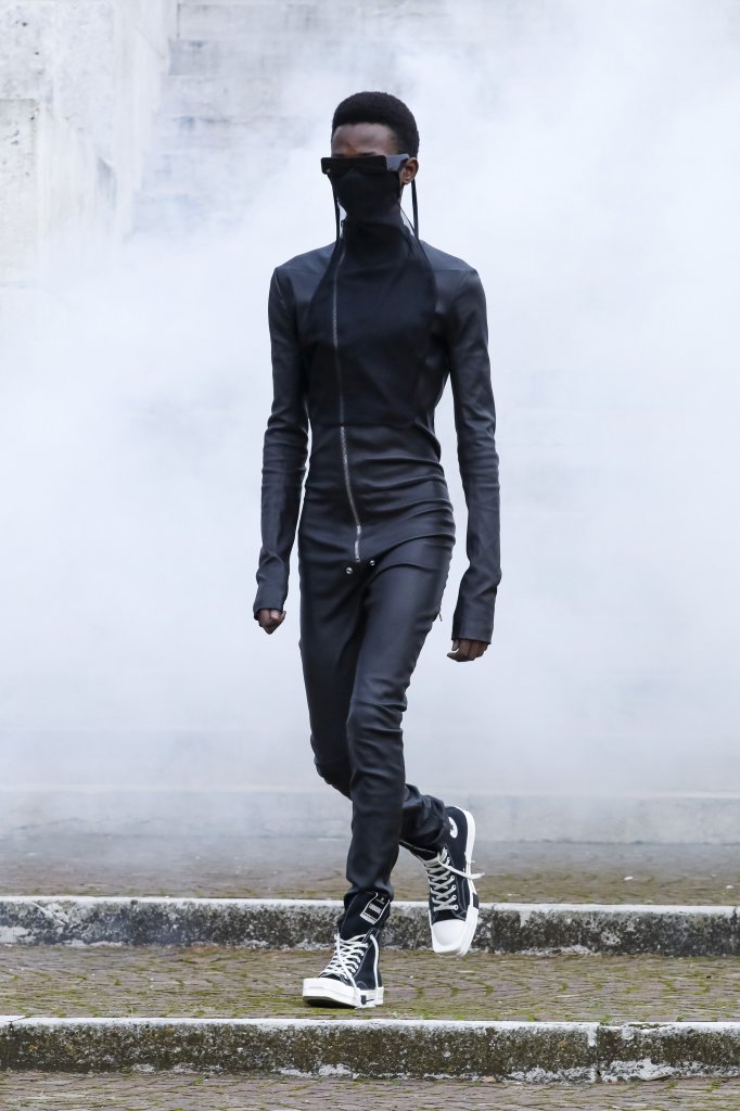 瑞克·欧文斯 Rick Owens 2021/22秋冬男装秀 - Paris Fall 2021