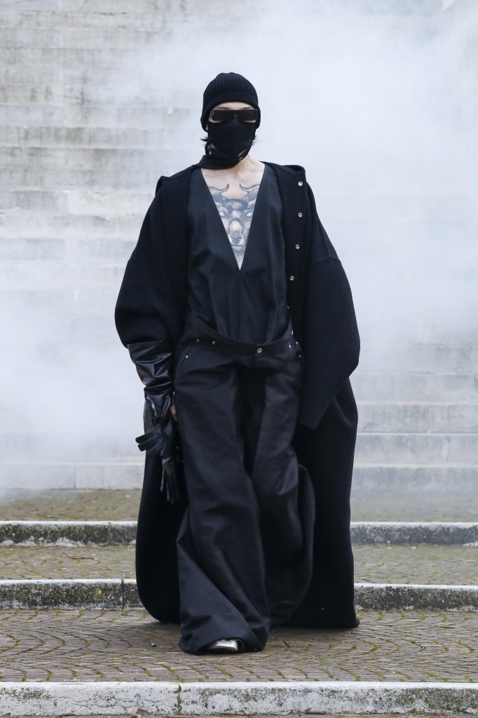 瑞克·欧文斯 Rick Owens 2021/22秋冬男装秀 - Paris Fall 2021