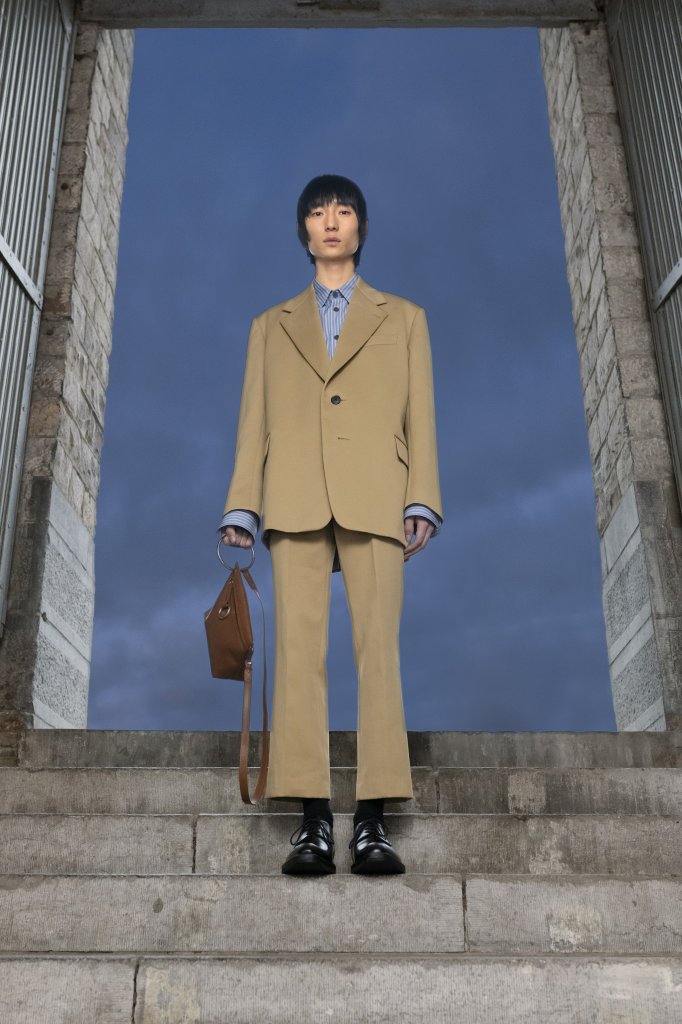 德赖斯·范诺顿 Dries Van Noten 2021/22秋冬男装秀 - Paris Fall 2021