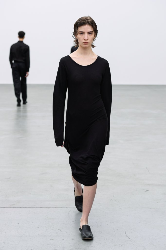 Sulvam 2021/22秋冬高级成衣秀 - Paris Fall 2021