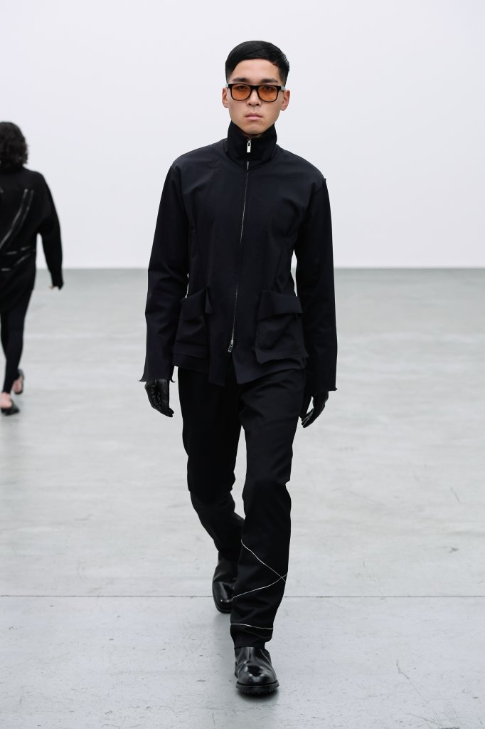 Sulvam 2021/22秋冬高级成衣秀 - Paris Fall 2021
