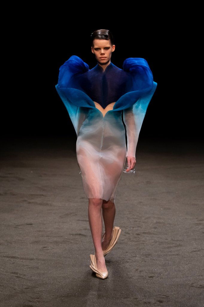 艾里斯·范·荷本 Iris van Herpen 2021春夏高级定制秀 - Couture Spring 2021