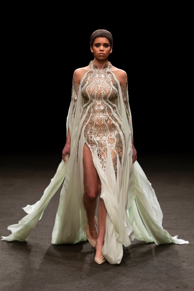 艾里斯·范·荷本 Iris van Herpen 2021春夏高级定制秀 - Couture Spring 2021