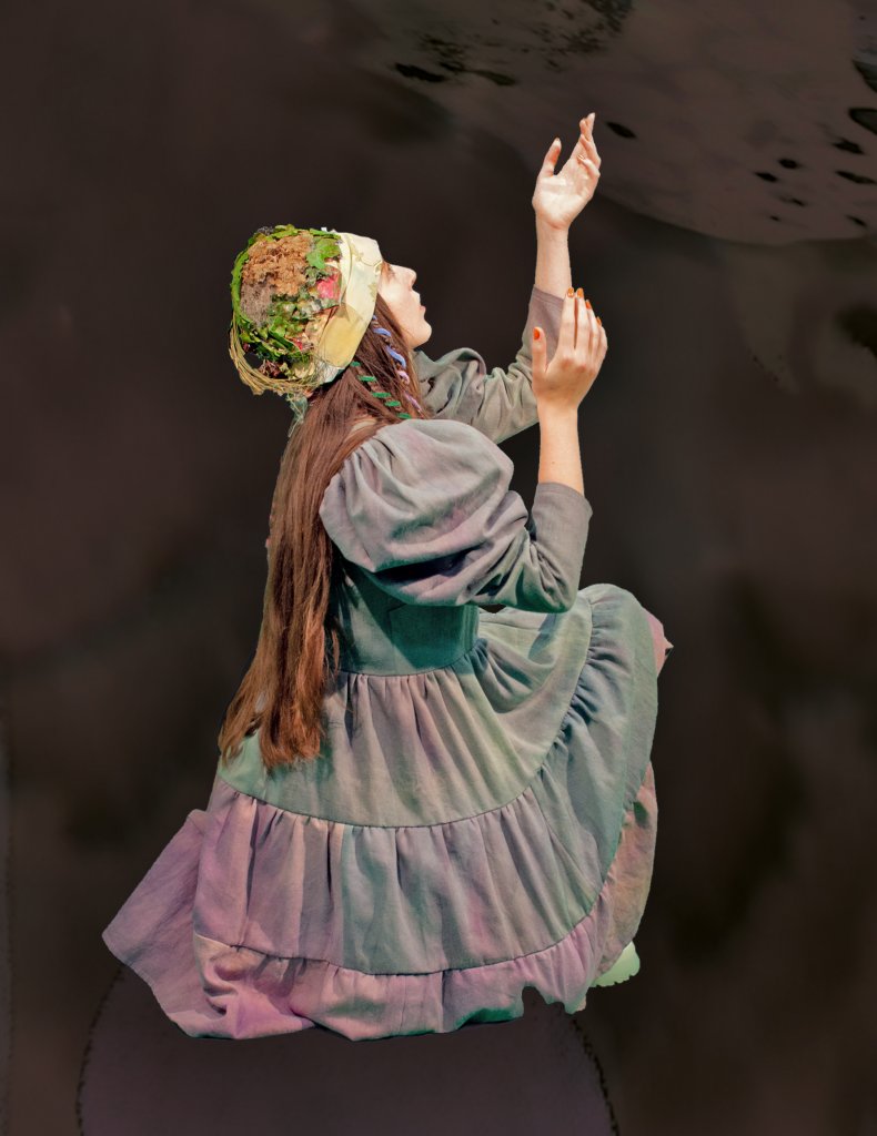 Eirinn Hayhow 2021/22秋冬高级成衣Lookbook
