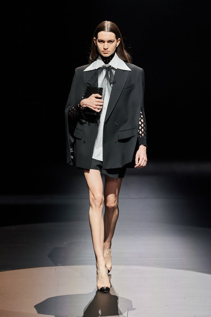 华伦天奴 Valentino 2021/22秋冬高级成衣秀