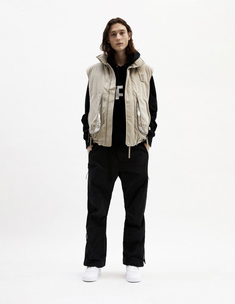 海尔姆特·朗 Helmut Lang 2021/22秋冬高级成衣Lookbook