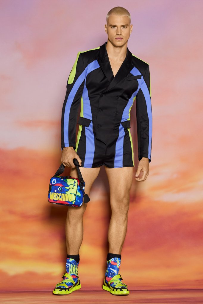 莫斯奇诺 Moschino 2022早春度假系列男装Lookbook - Resort 2022