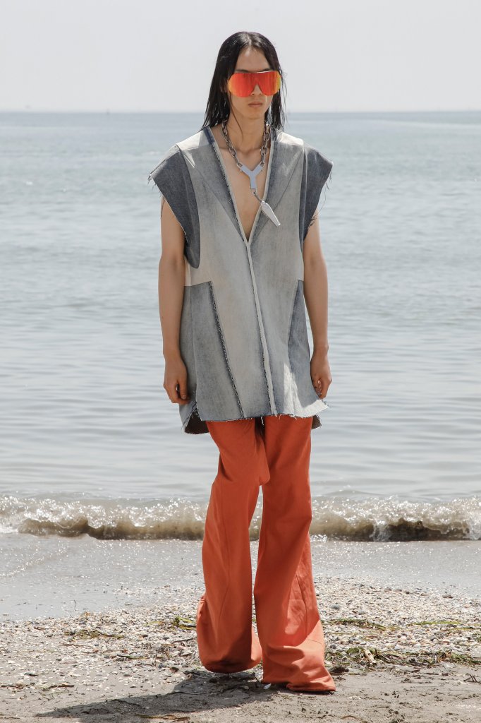 瑞克·欧文斯 Rick Owens 2022春夏男装秀 - Paris Sping 2022