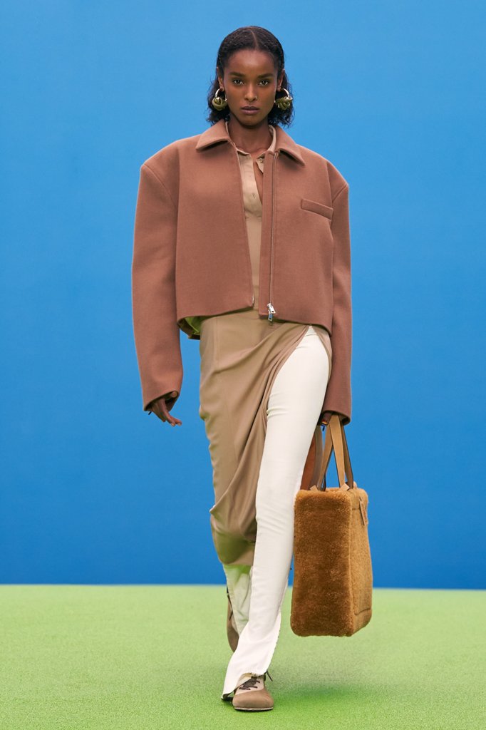 Jacquemus 2021/22秋冬高级成衣秀 - Paris Fall 2021