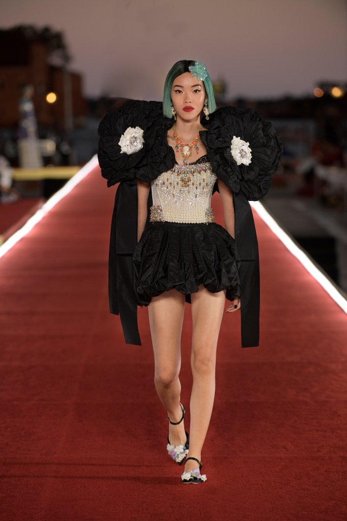 杜嘉班纳 Dolce & Gabbana 2021/22秋冬高级定制成衣秀
