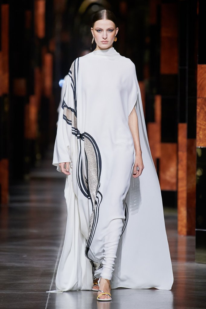 芬迪 Fendi 2022春夏高级成衣秀 - Milan Spring 2022