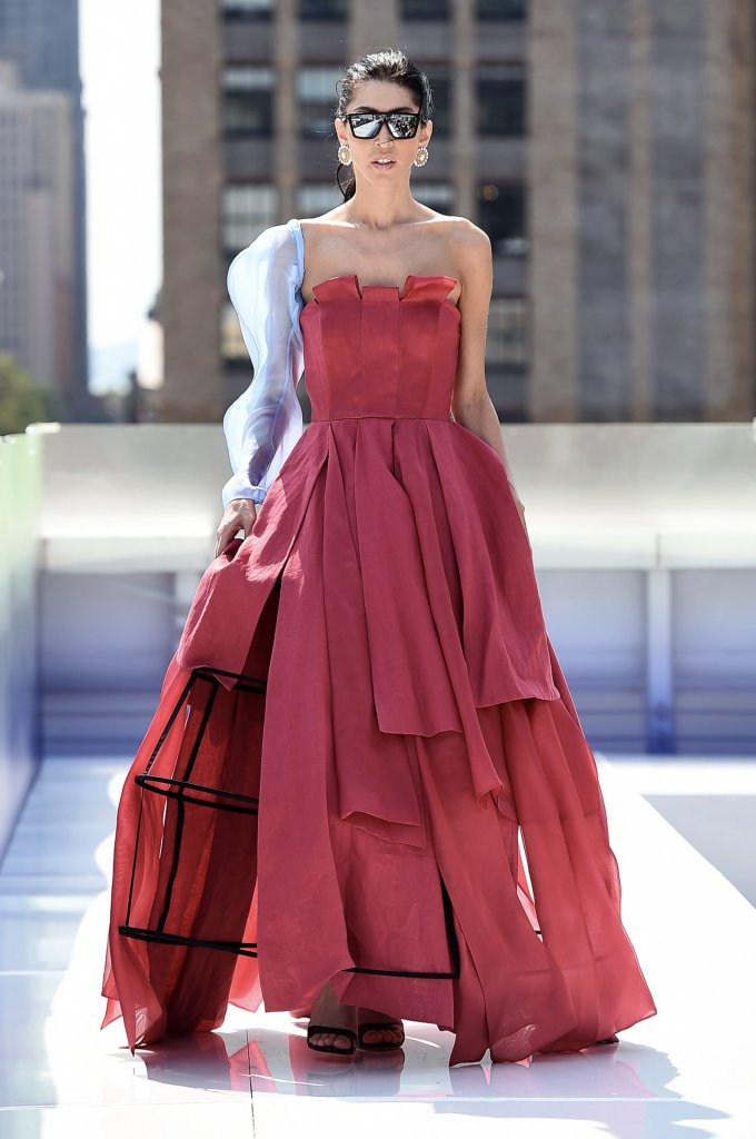 Sophia Nubes 2022春夏高级成衣秀 - Milan Spring 2022