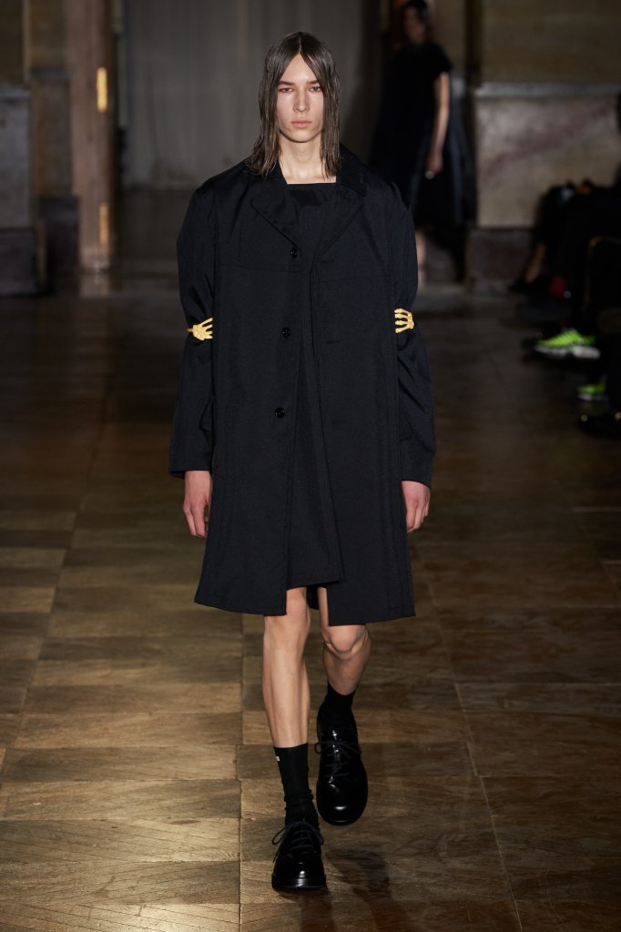 拉夫·西蒙 Raf Simons 2022春夏高级成衣秀 - Paris Spring 2022	