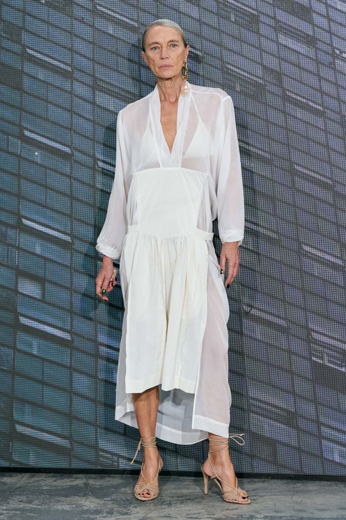 Andreas Kronthaler for Vivienne Westwood 2022春夏高级成衣秀 - Paris Spring 2022