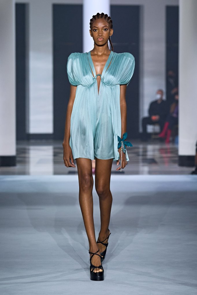 浪凡 Lanvin 2022春夏高级成衣秀 - Paris Spring 2022