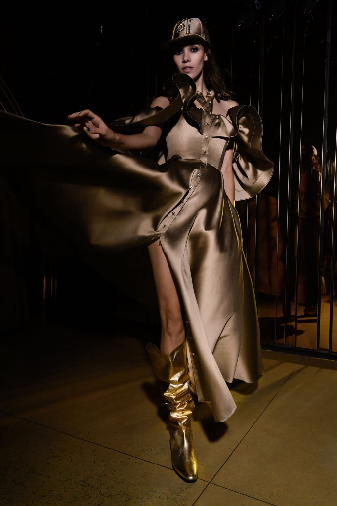 艾历克西斯·马毕 Alexis Mabille 2022春夏高级成衣Lookbook