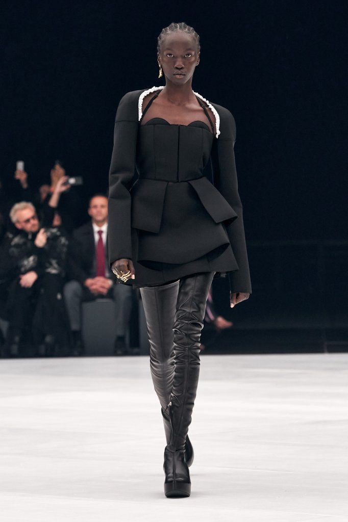 纪梵希 Givenchy 2022春夏高级成衣秀 - Paris Spring 2022
