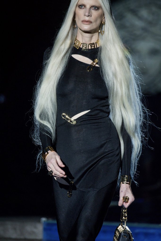 Fendi by Versace 2022春夏高级成衣秀(细节) - Milan Spring 2022