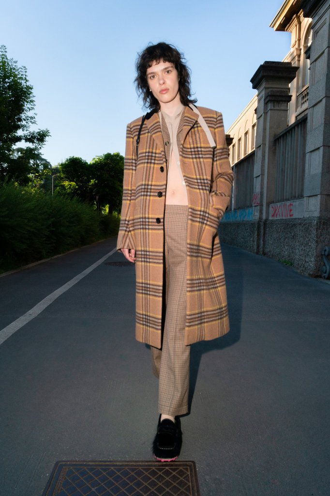 玛尼 Marni 2022早秋高级成衣Lookbook(Pre-Fall 2022)