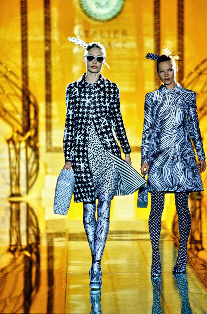 范思哲高定 Atelier Versace 1996春夏高级定制秀 - Couture Spring 1996