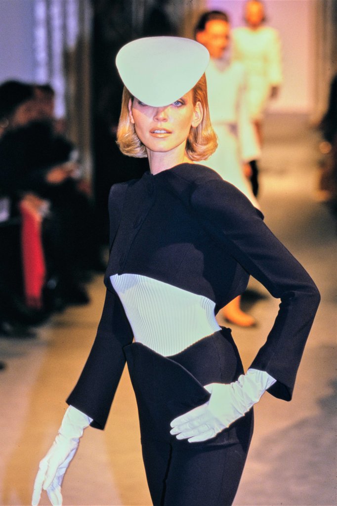 蒂埃里&middot;穆勒 Mugler 1998春夏高级定制秀(细节) - Couture Spring 1998